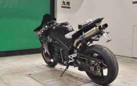 YAMAHA YZF-R1 2011