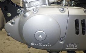SUZUKI GN125 H 2001