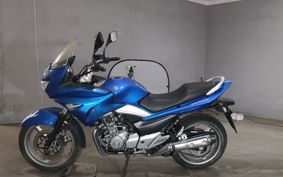 SUZUKI GSR250S GJ55D