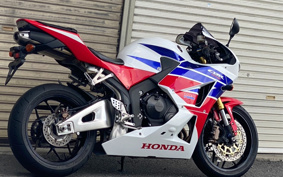 HONDA CBR600RR 2014 PC40
