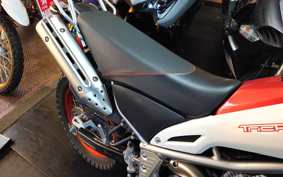 YAMAHA TORITSU CAR DG16J
