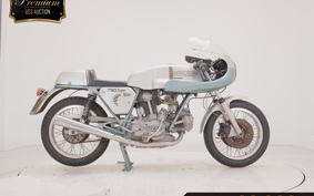DUCATI 750 SS