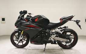 HONDA CBR250RR 2015 MC51