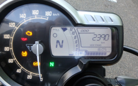 TRIUMPH  TRIUMPH  SPEED 400 2024 T127Y6