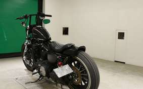HARLEY XL883N 2015