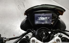 TRIUMPH STREET TRIPLE RS HDA614