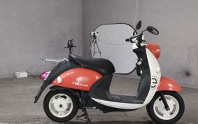 YAMAHA E- VINO  SY11J