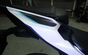 YAMAHA YZF R-3 2025 RH25J
