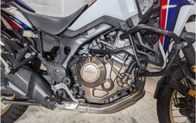 HONDA CRF1000L AFRICA TWIN 2016 SD04