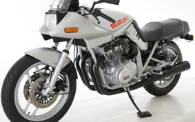SUZUKI GSX1100S KATANA 1983 GS110X