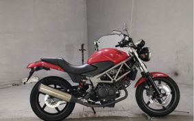 HONDA VTR 250 MC33