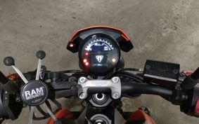 TRIUMPH TRIDENT 660 2022 LGL10U