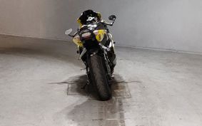 SUZUKI GSX-R1000 B6121