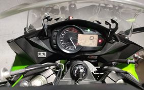 KAWASAKI NINJA 1000 2011 ZXT00G