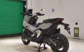 HONDA X-ADV 750 2026 RH21