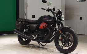 MOTO GUZZI V7 CARBON 2019