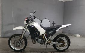 YAMAHA DT200 R 3ET