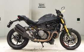 DUCATI M1200 S 2017