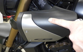 HONDA CB650R E-Clutch 2026 RH17
