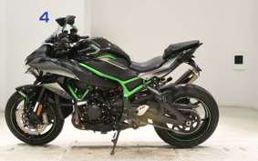 KAWASAKI ZH2 2020 ZRT00K