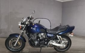 SUZUKI INAZUMA 400 2001 GK7BA