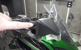 KAWASAKI NINJA 1000SX 2020