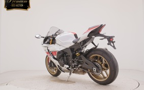 YAMAHA YZF-R1 2023 RN65J