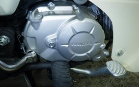 HONDA C50 SUPER CUB AA09