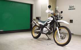 YAMAHA SEROW 250 2017 DG11J