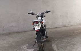 YAMAHA SEROW 225 DG08J