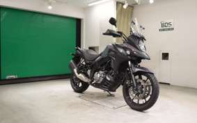 SUZUKI Vｽﾄﾛｰﾑ650A 2021 C733A