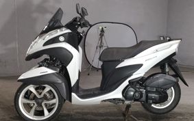 YAMAHA TRICITY 125 SE82J