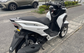 YAMAHA TRICITY 125 SE82J