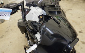 HARLEY FLHX 1690 2014