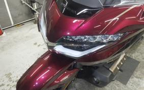 HONDA GL 1800 GOLD WING TOUR DCT SC79