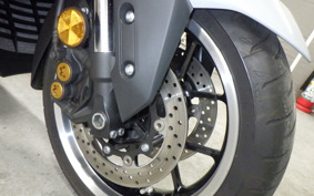 YAMAHA T-MAX 560 T 2025 SJ21J