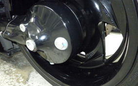 SUZUKI BOULEVARD M109R 2013