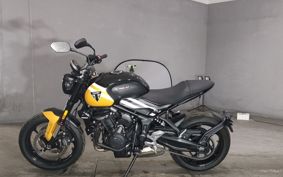 TRIUMPH TRIDENT 660 2025 L21U4X