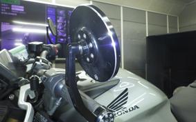 HONDA CB650R E-Clutch 2025 RH17