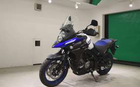 SUZUKI Vｽﾄﾛｰﾑ650XTA 2024 C733M