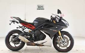 TRIUMPH DAYTONA 675 R 2016