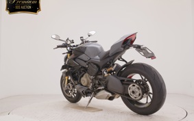 DUCATI STREETFIGHTER V4 S 2023