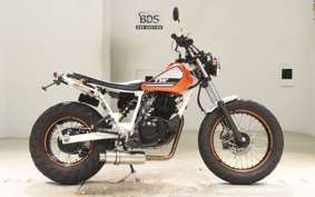 YAMAHA TW225 DG09J
