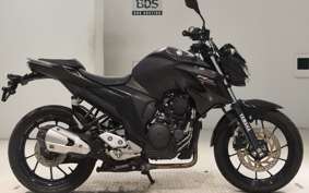 YAMAHA FZ25