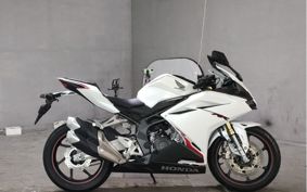 HONDA CBR250RR MC51