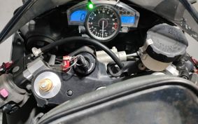 YAMAHA YZF-R1 2010 RN19