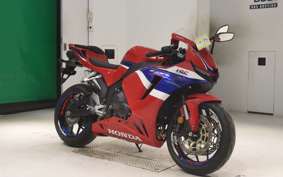 HONDA CBR600RR 2024 PC40