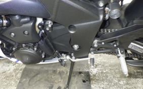 YAMAHA YZF-R1 2013