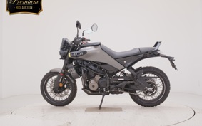 HUSQVARNA SVARTPILEN 401 2024