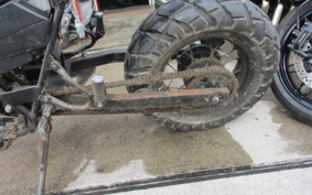 YAMAHA TW225 DG09J